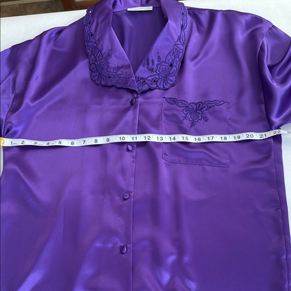 Purple Polyester Button-Up Robe - Picture 10 of 16